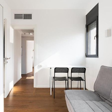 Elegant Apartment W Balcony & Mamad In Heart Of Tel Aviv By Sea N' Rent Exterior foto